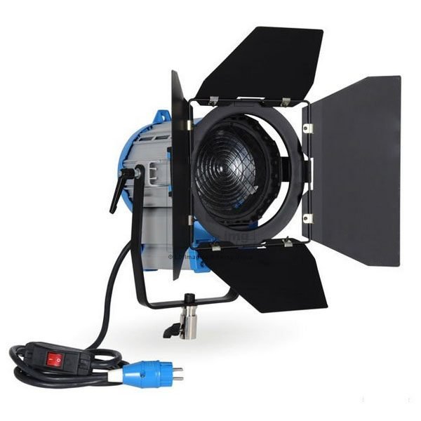 Kit Fresnel Arri - Mala com 4 Cabeças Spot de 650w com Acessórios - Image 3